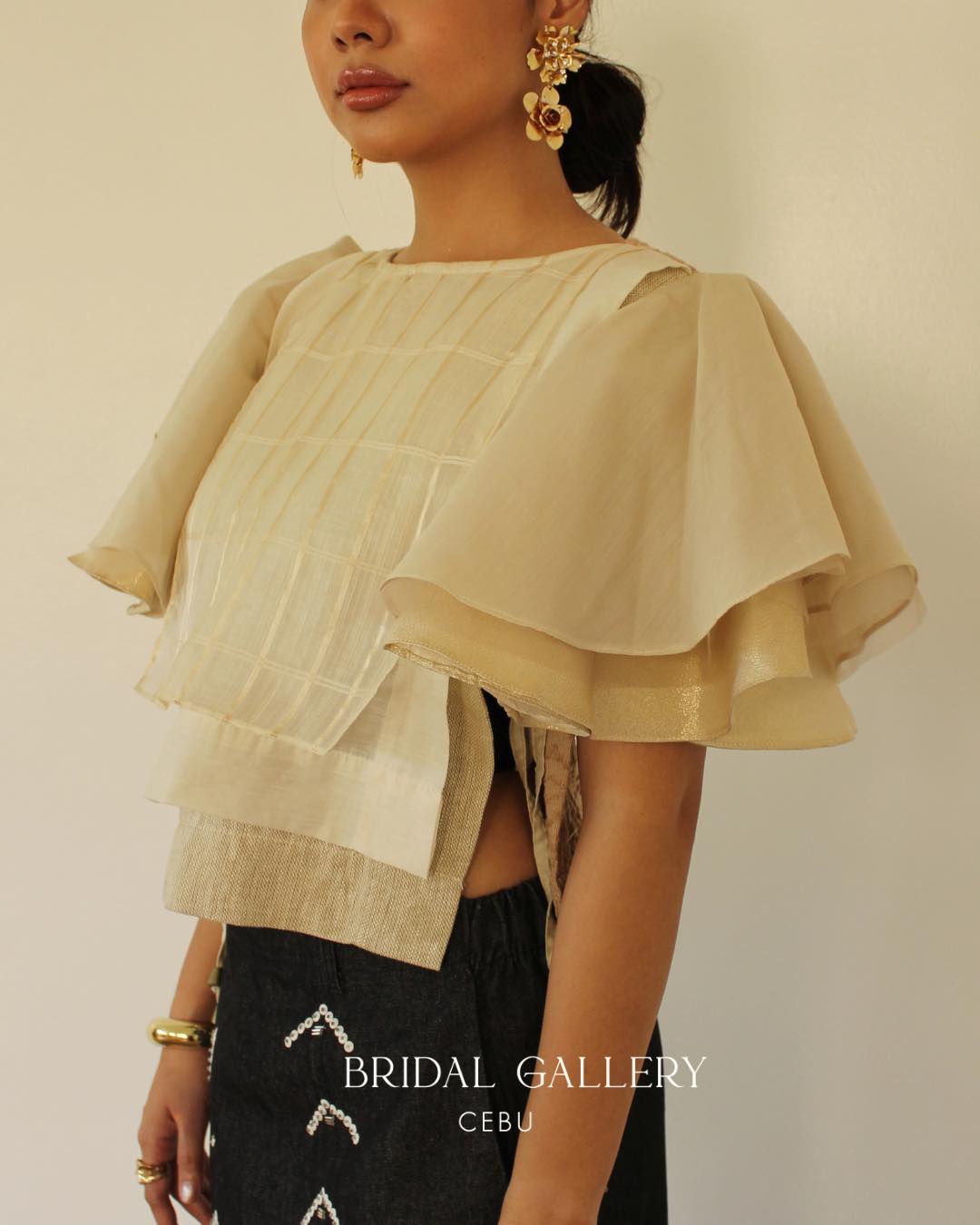 Bonggang Sleeves Bib with Suksuk Line Barong