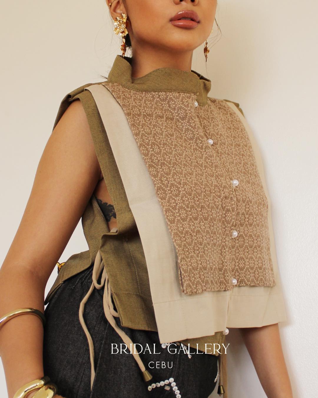 Pinagpala Bib in Brown with Kabangkalan Weave